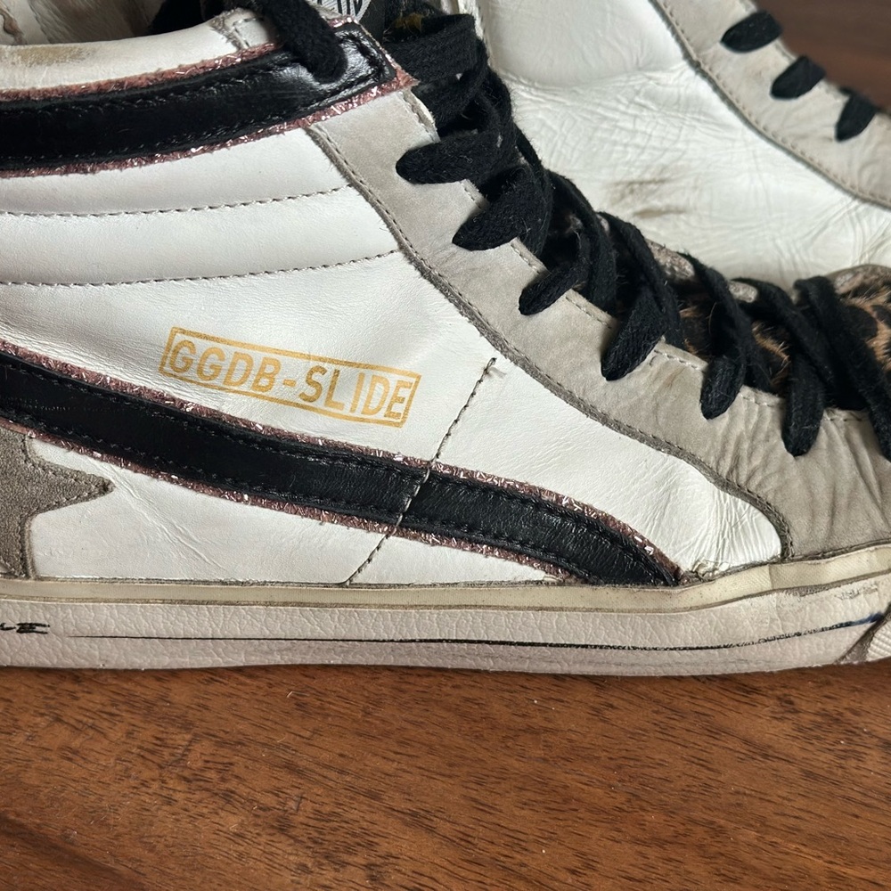 Golden Goose Leopard Print High-Top Sneakers - Picture 4 of 4